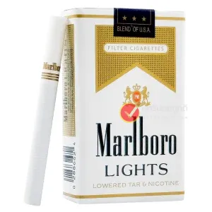 บุหรี่นอก Marlboro Light